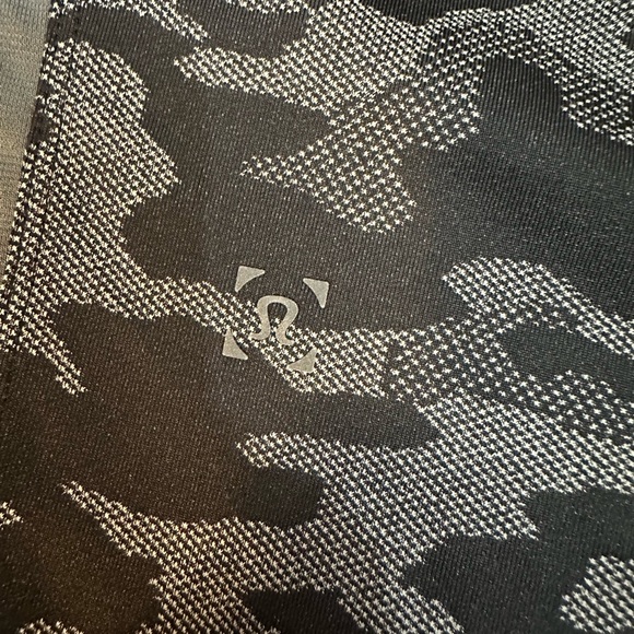 Men’s Pacebreaker 7” lululemon/peloton shorts Linerless Size Medium - Picture 3 of 8